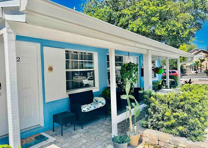 Blue Water Beachside Villa 1