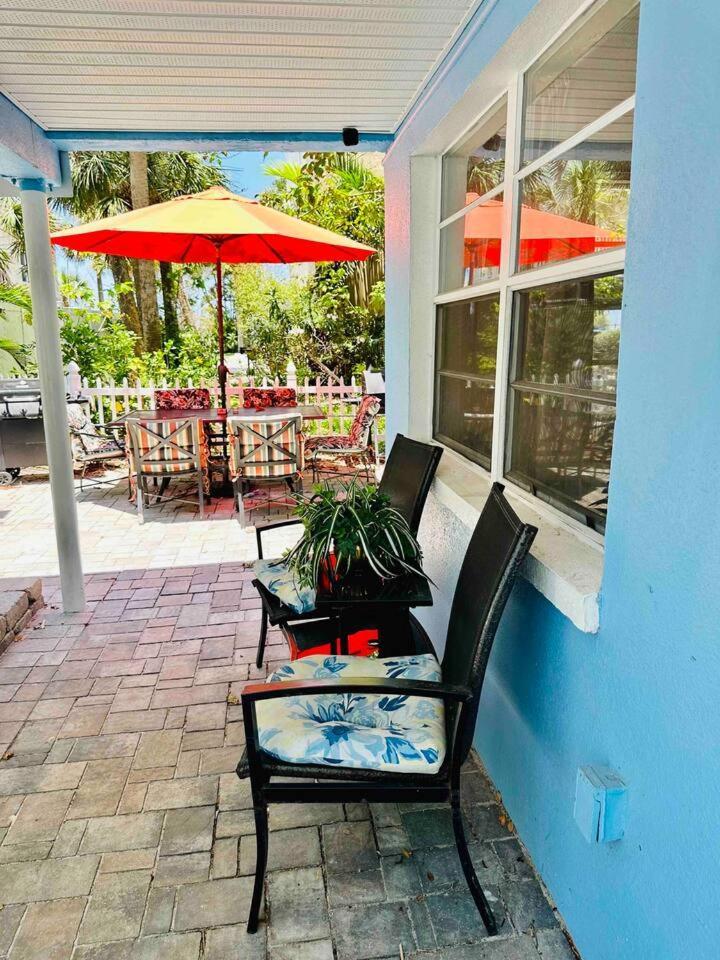 Blue Water Beachside 1 Apartment *